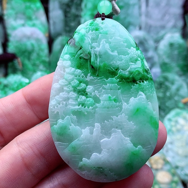 翡翠吊坠(不含链)未镶嵌