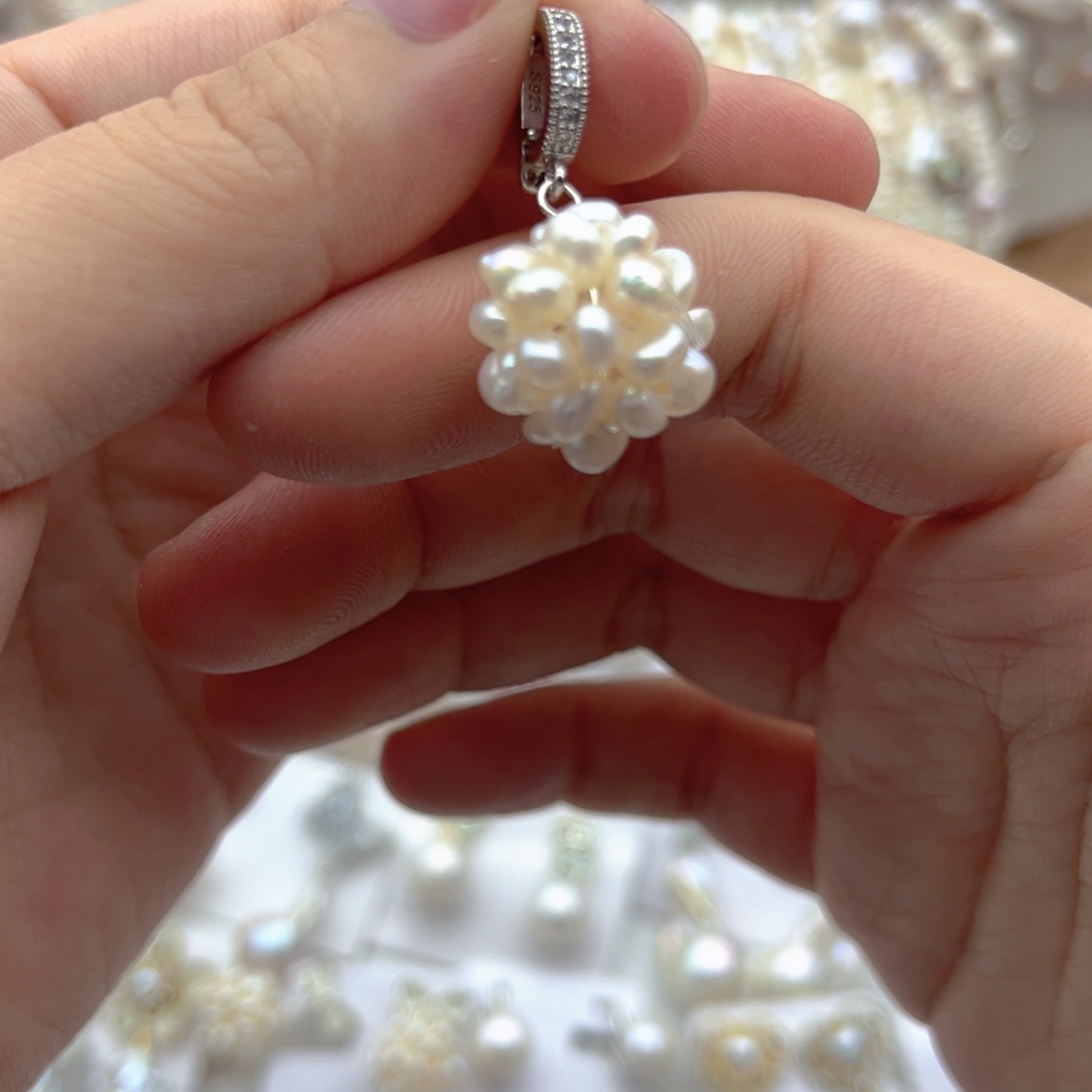 未镶嵌淡水珍珠颈饰