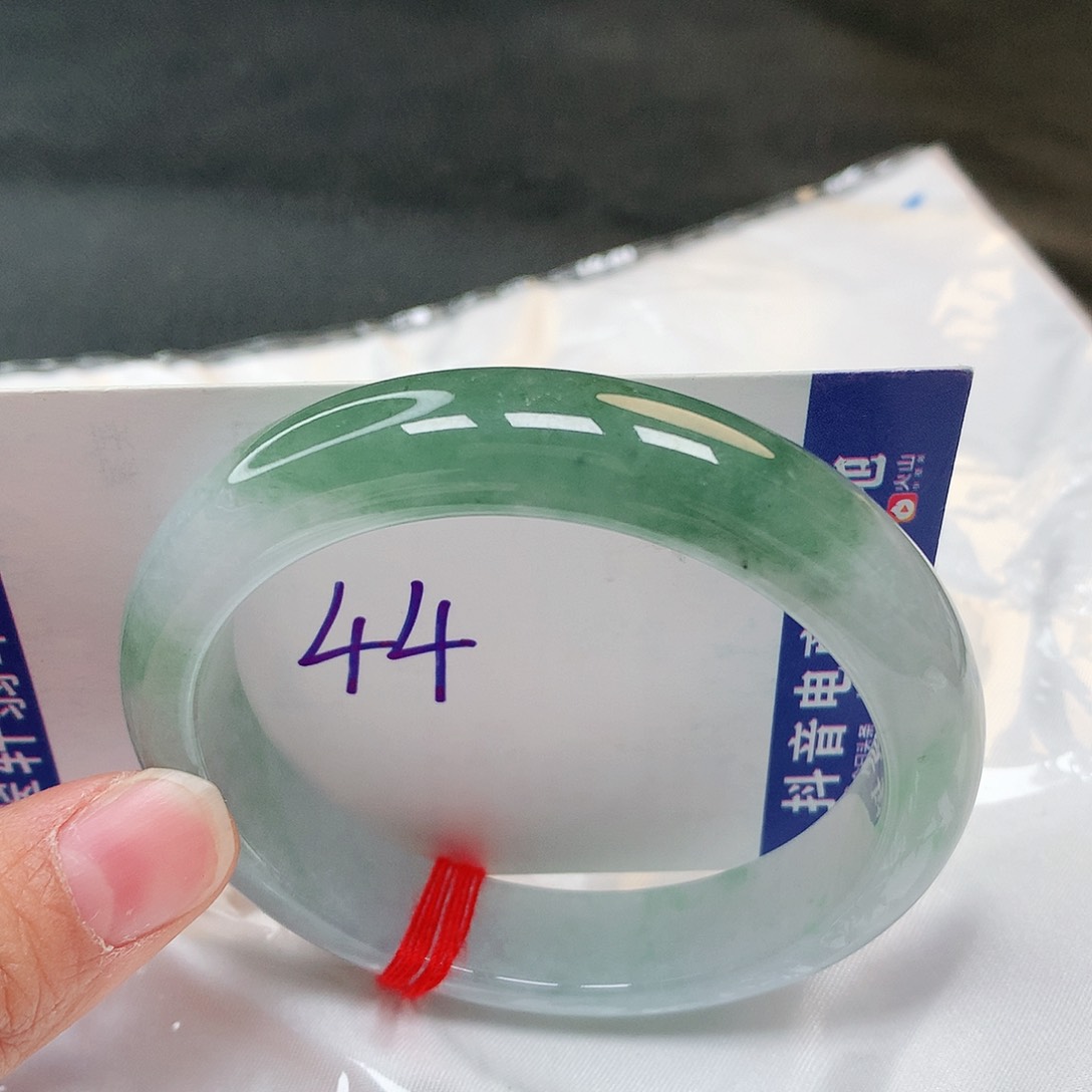 翡翠手镯未镶嵌44号