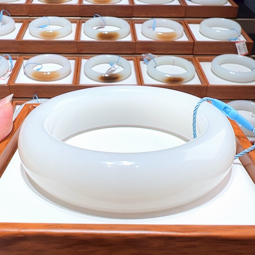 和田玉手镯57/58未镶嵌