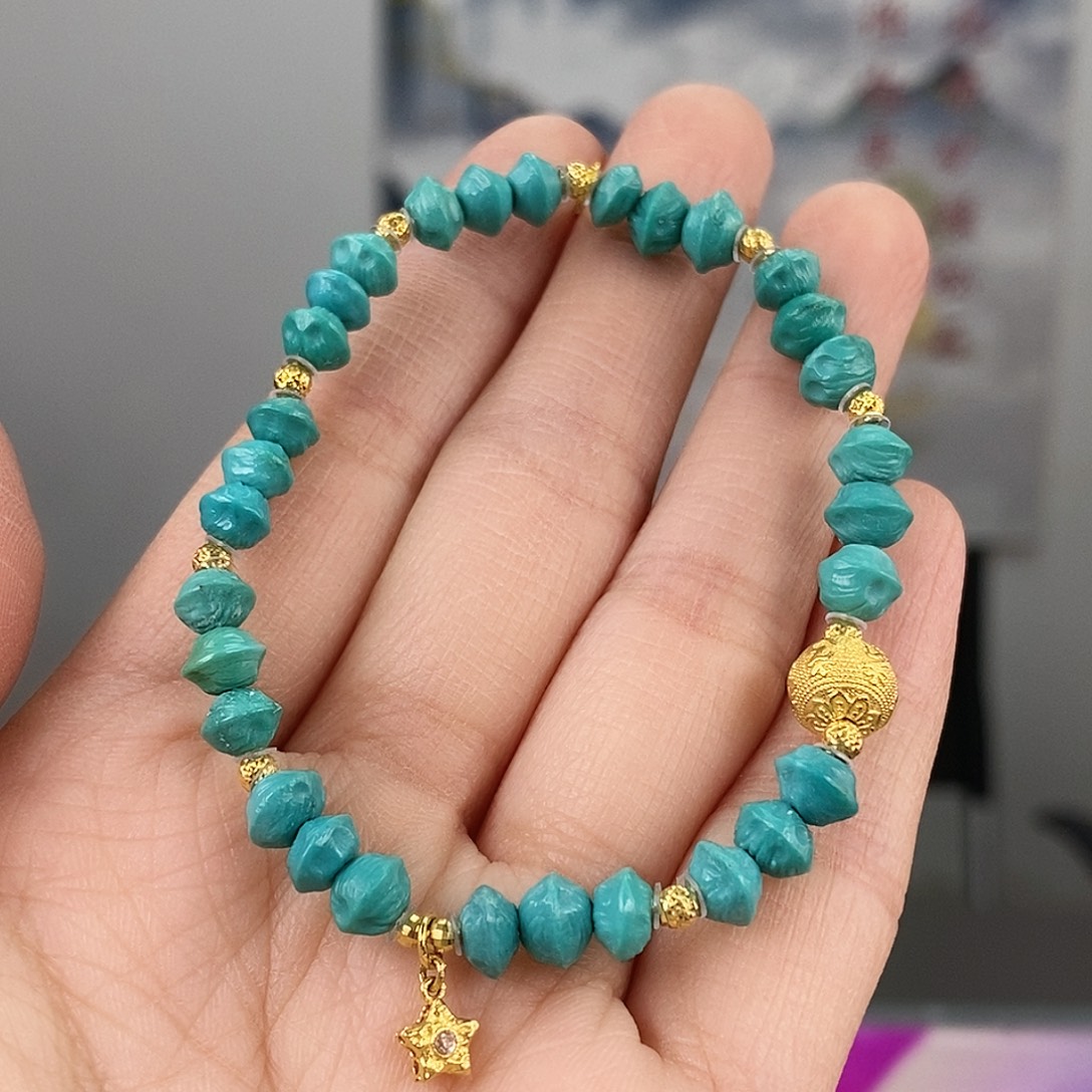 绿松石18K金镶嵌珠宝奇石