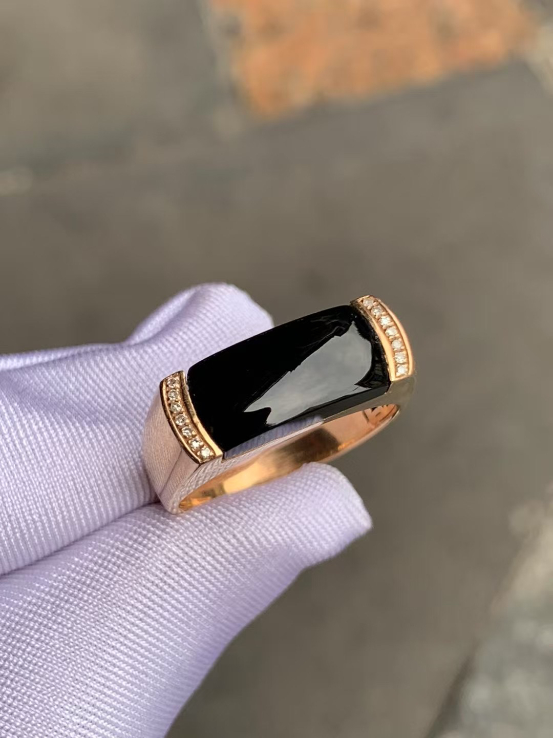 缅甸翡翠冰种墨翠18k玫瑰金镶嵌马鞍男士戒指19圈口复古闭口