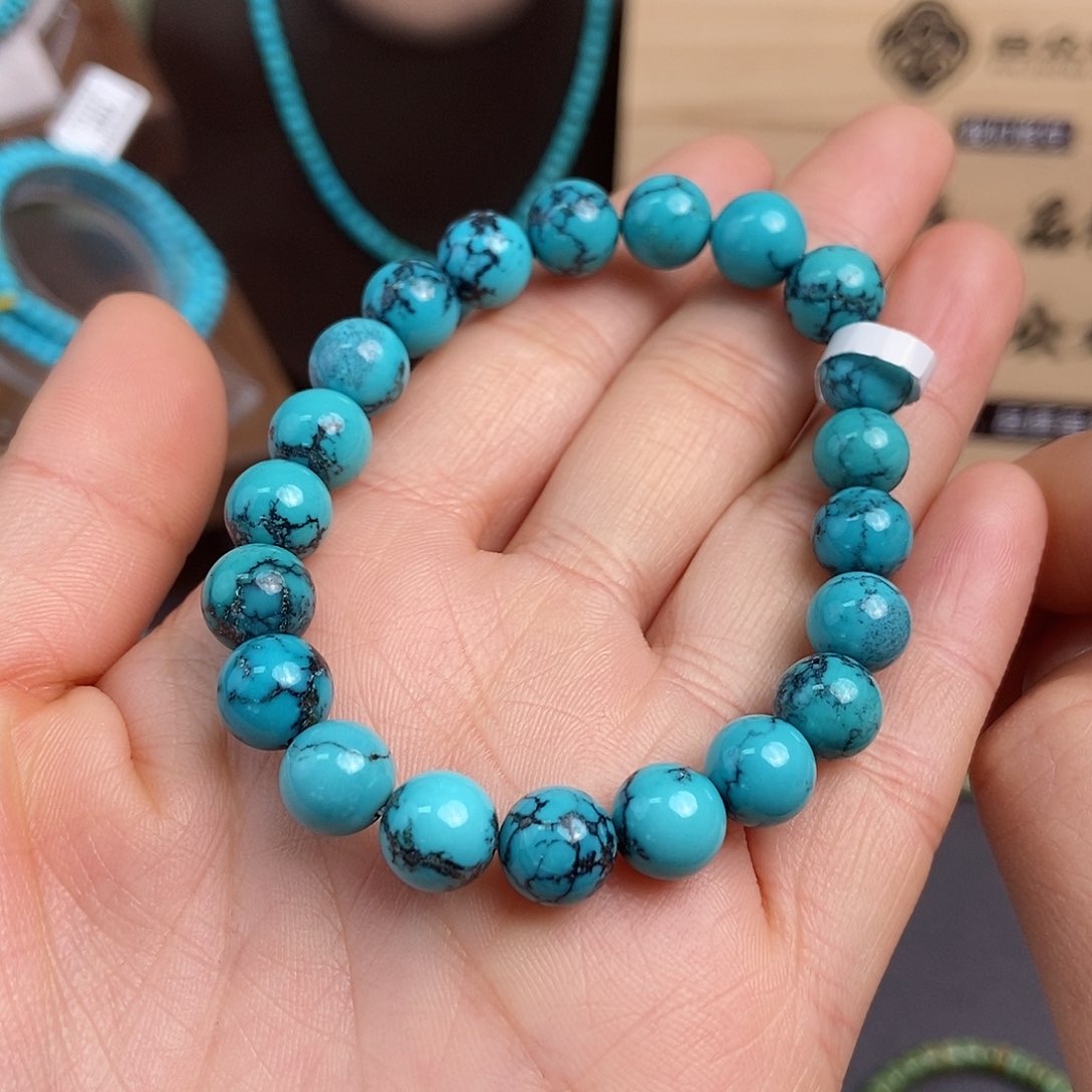 绿松石配饰未镶嵌