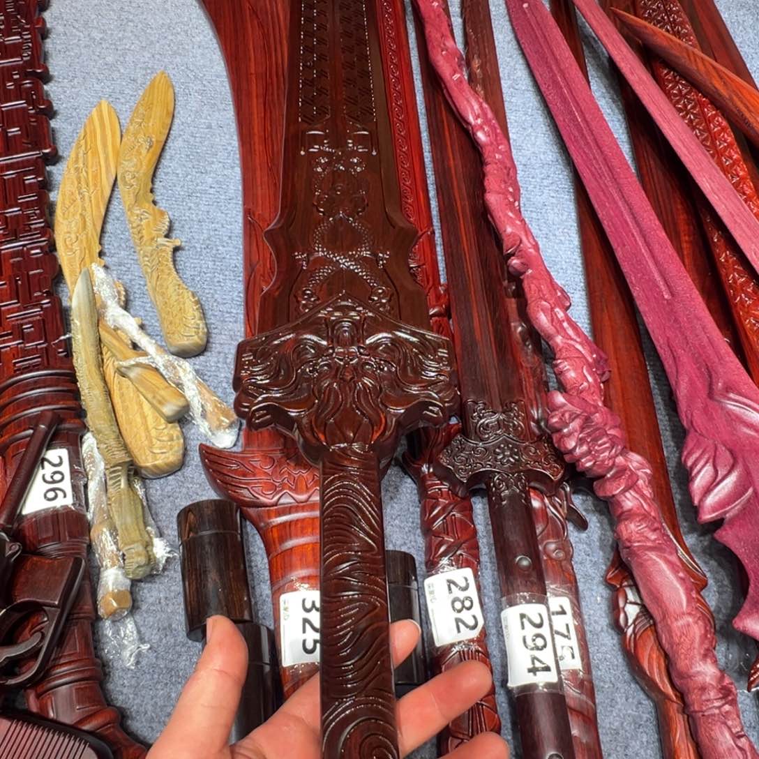 非洲紫檀（红花梨）C****吖龙泉