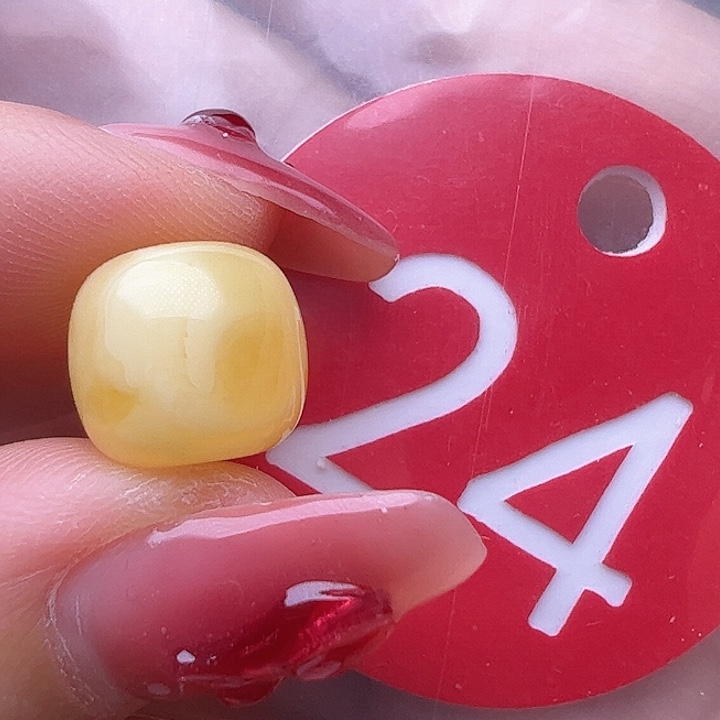 蜜蜡裸石未镶嵌微花粉 10.5mm 老型