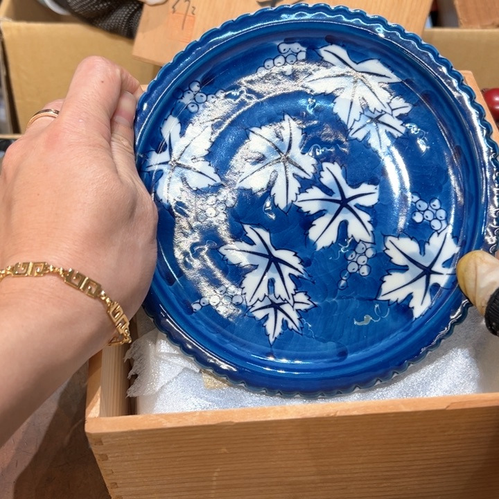 瓷器周边默认瑕疵1