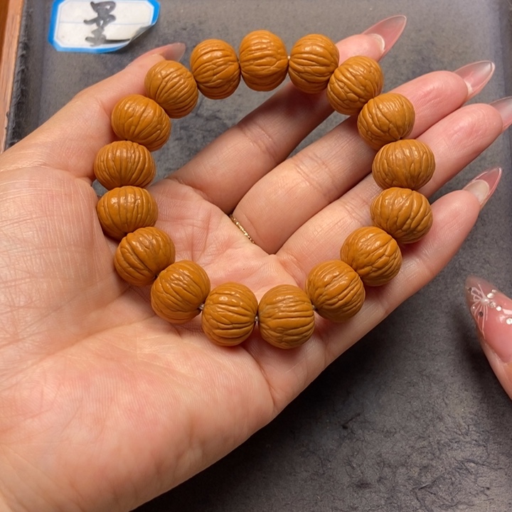 猴头核桃吊坠菩提