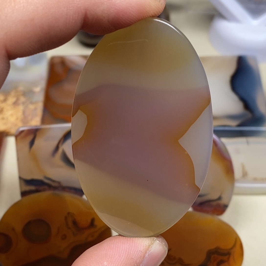 玛瑙/玉髓颈饰未镶嵌