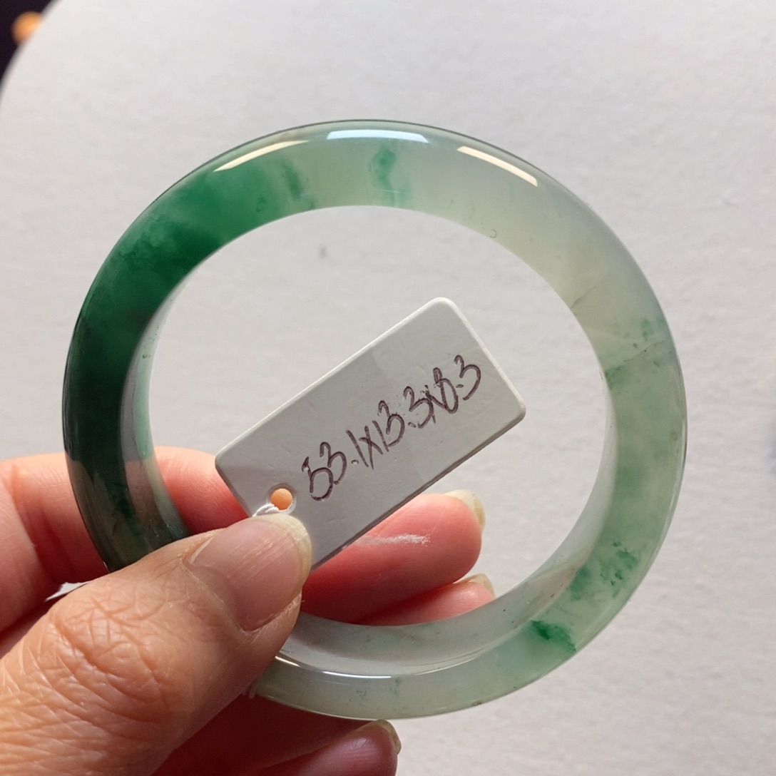 石英质玉手镯未镶嵌52-53