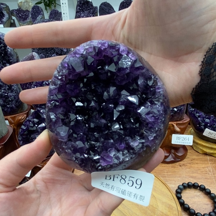 紫晶大型摆件（非配饰）未镶嵌