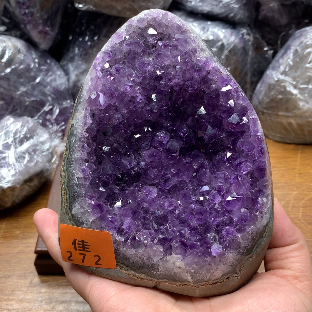 水晶大型摆件（非配饰）未镶嵌