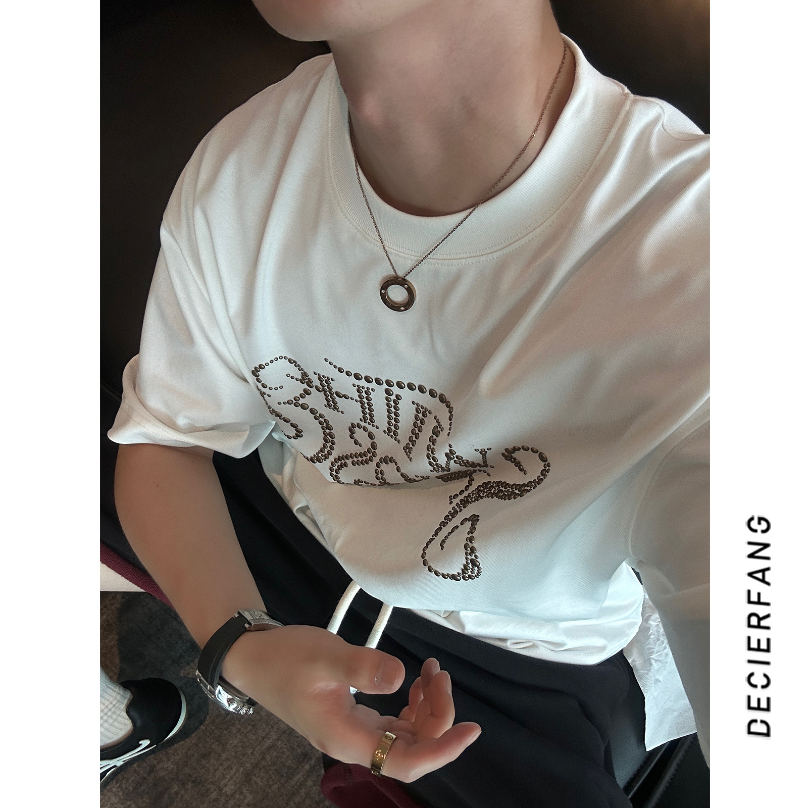 钛钢项链  项链男女欧美简约高级感玫瑰金色圆形小众吊坠锁骨链