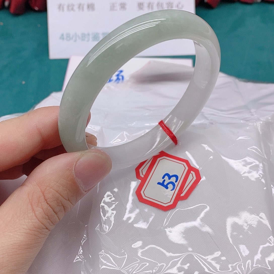 翡翠手镯未镶嵌用****95333333333