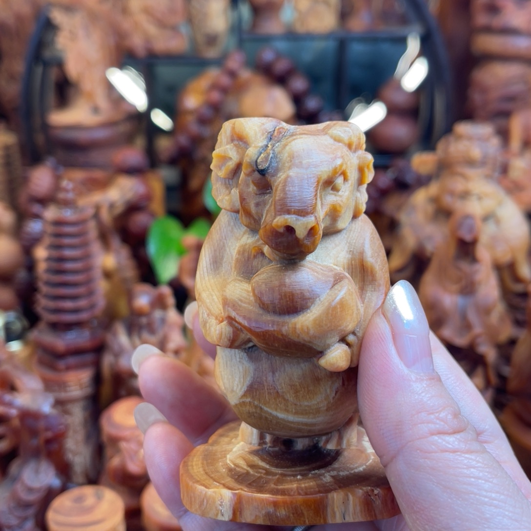 其他松木（琥珀木）微瑕羊