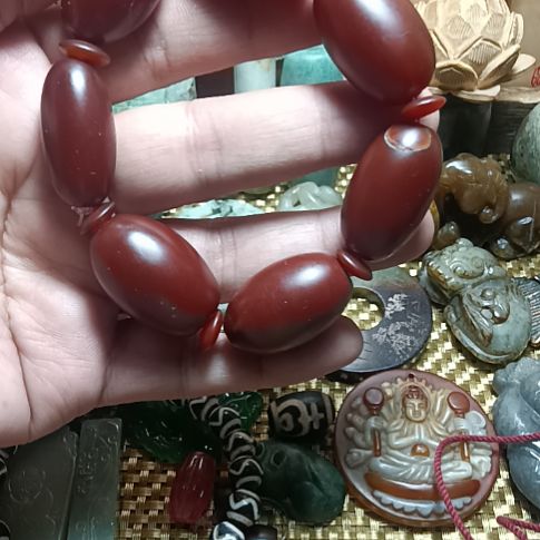 酒红玛瑙勒珠串，，，，，，