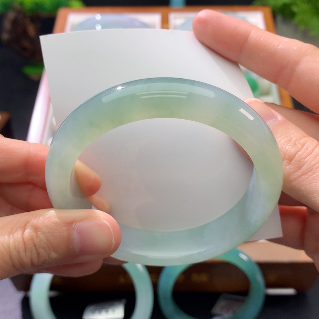 翡翠未镶嵌手镯闪购 8