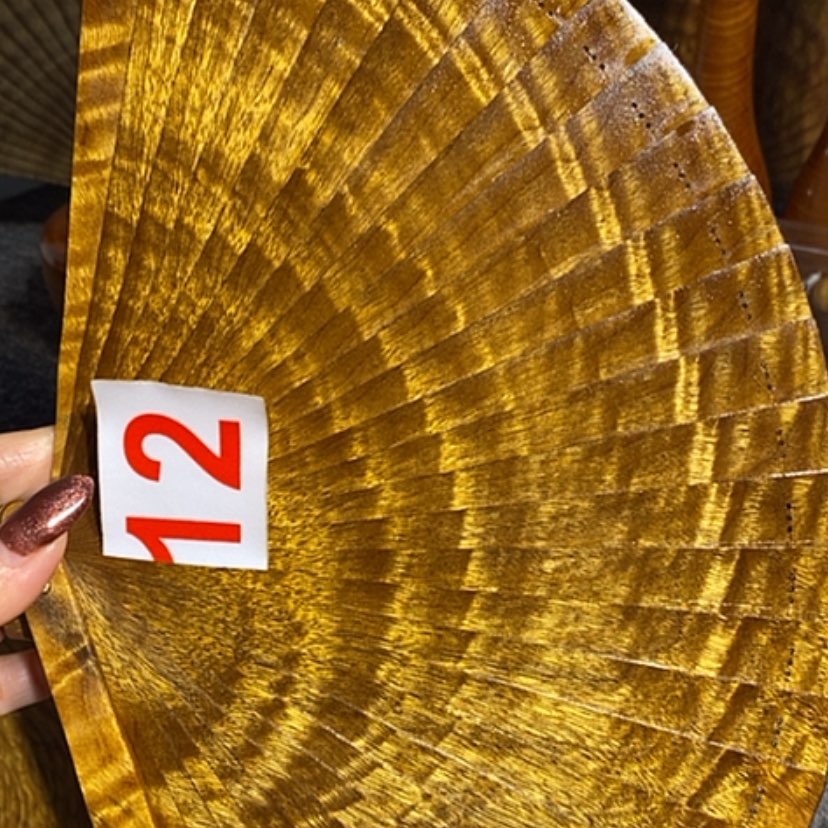 【闪购商品】金丝楠O***士金丝楠木手把件