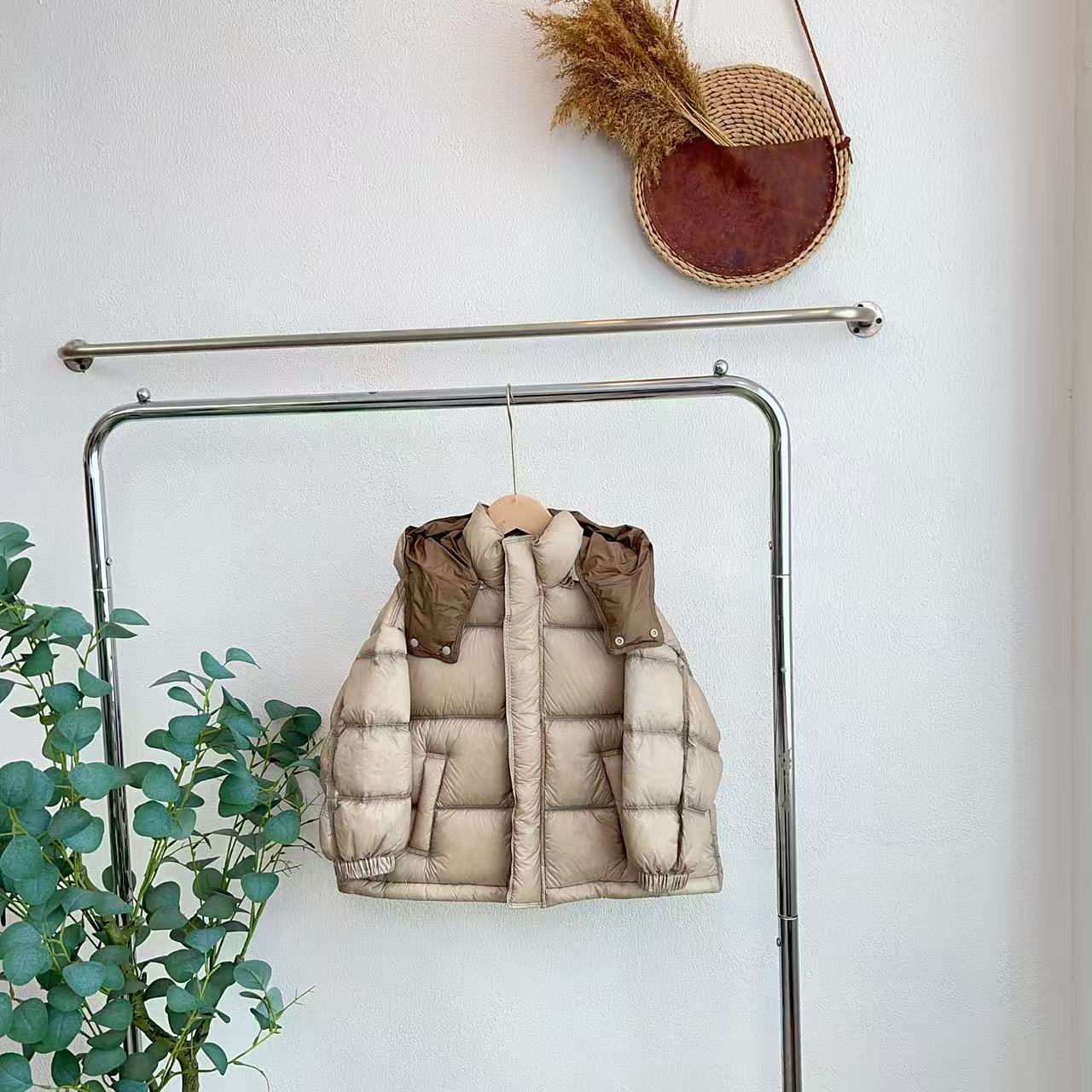 5152帕深米灰常规款羽绒服