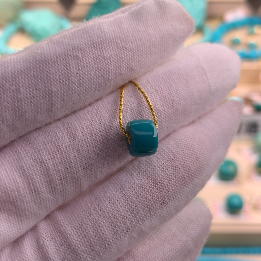 绿松石珠宝奇石未镶嵌8.1×5.5