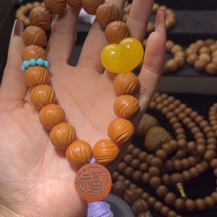 吊坠猴头核桃15+定风珠手持全品无瑕无药