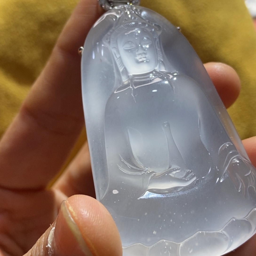 向***想石英质玉银S925镶嵌颈饰