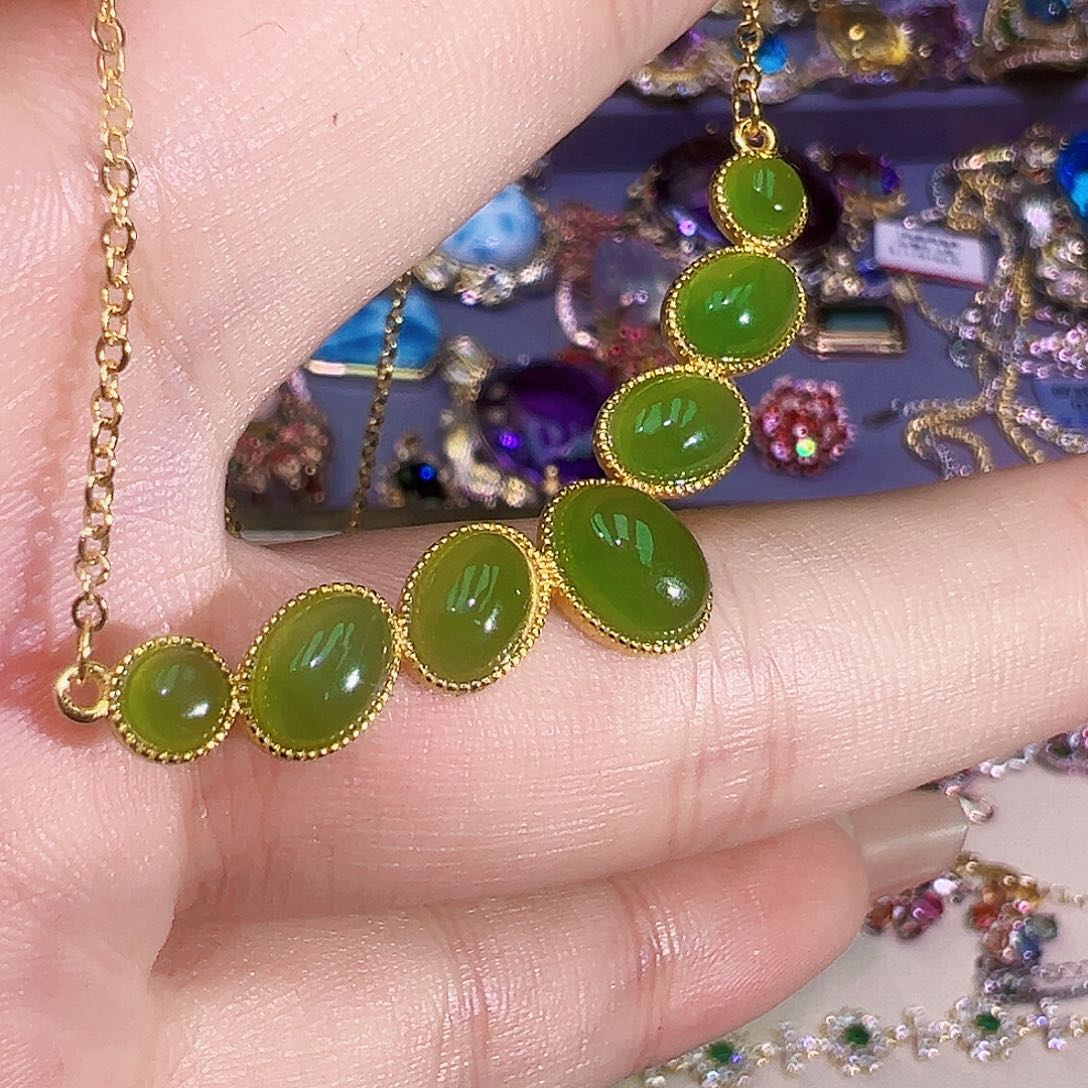 和田玉（碧玉）银S925镶嵌珠宝奇石