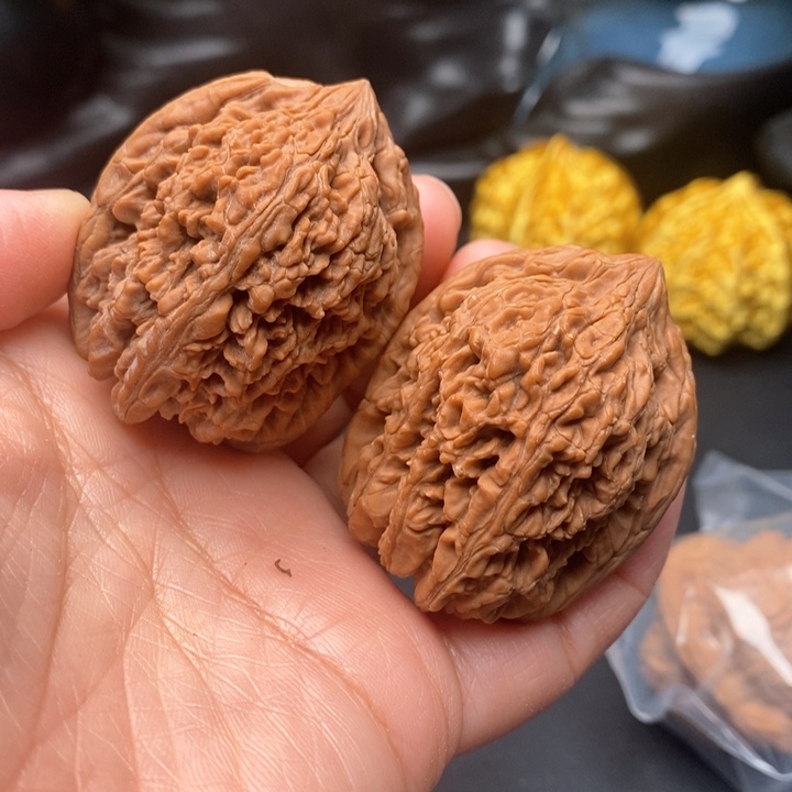 文玩核桃把件毕业蒜头40尺