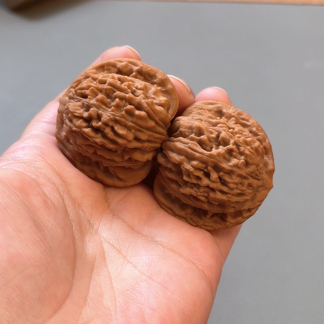 桃核把件李44×41尺精修白茬蓟县四座楼A144
