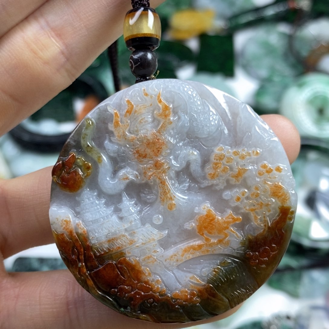 翡翠颈饰未镶嵌吊坠