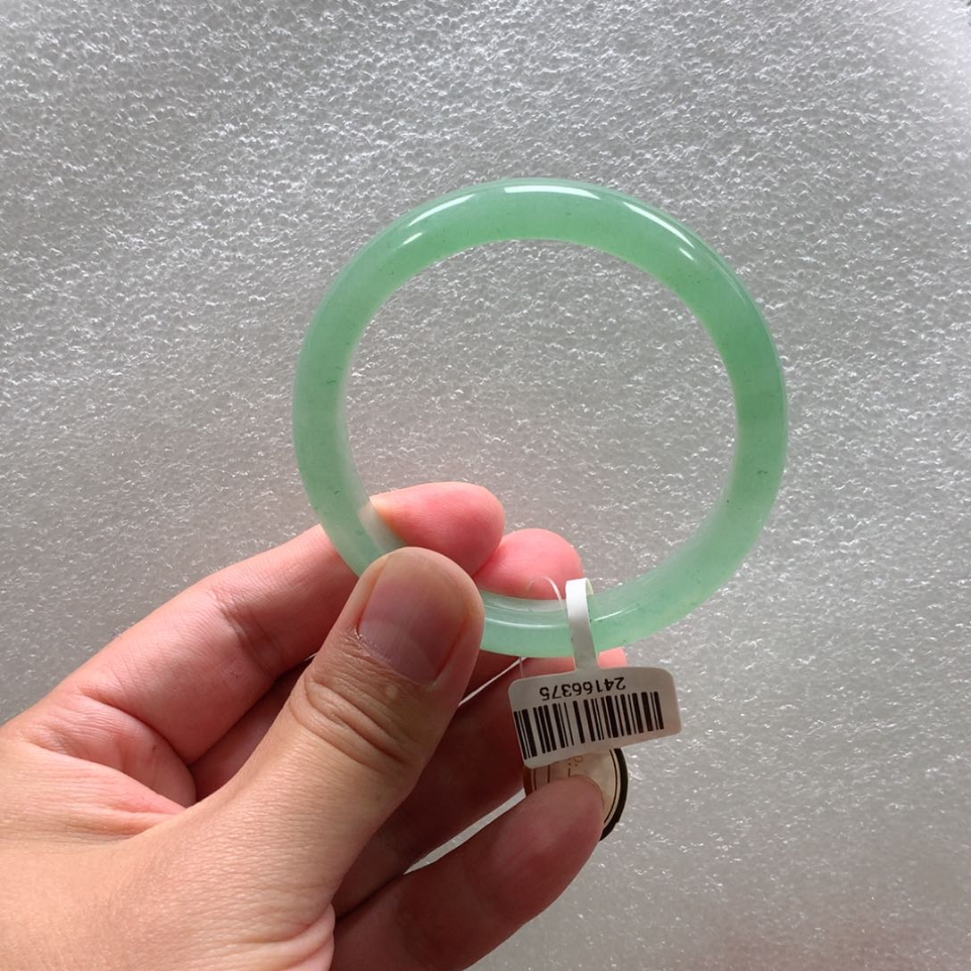 石英质玉手镯未镶嵌青青58-多人