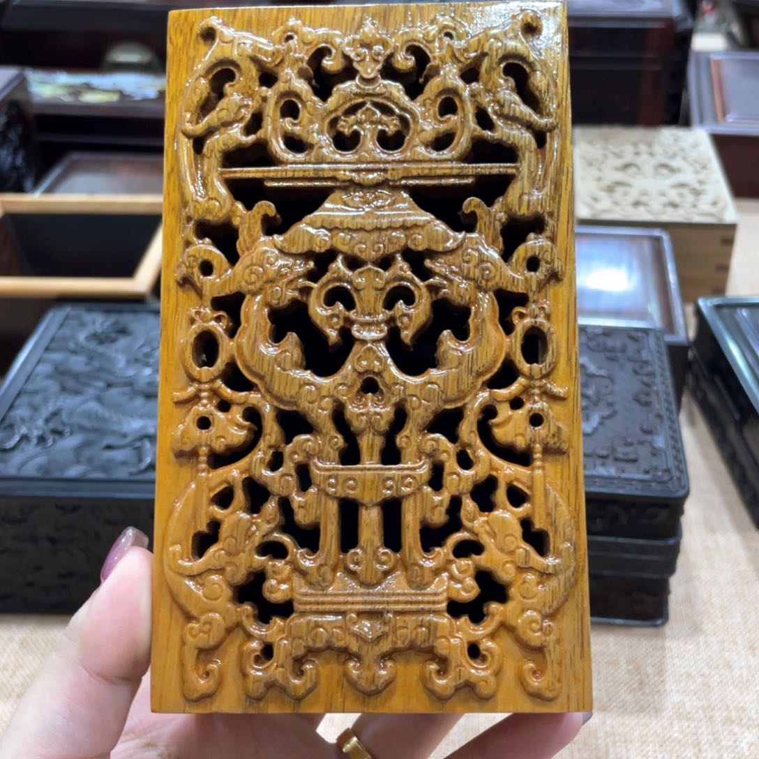 紫檀木类成套家具