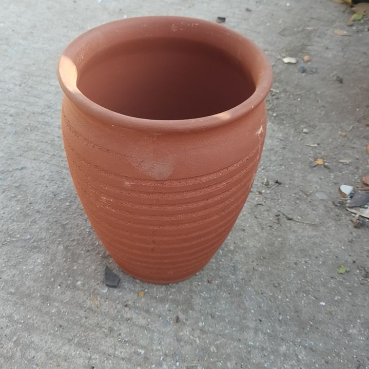 红陶20/27瑕疵底部烧裂