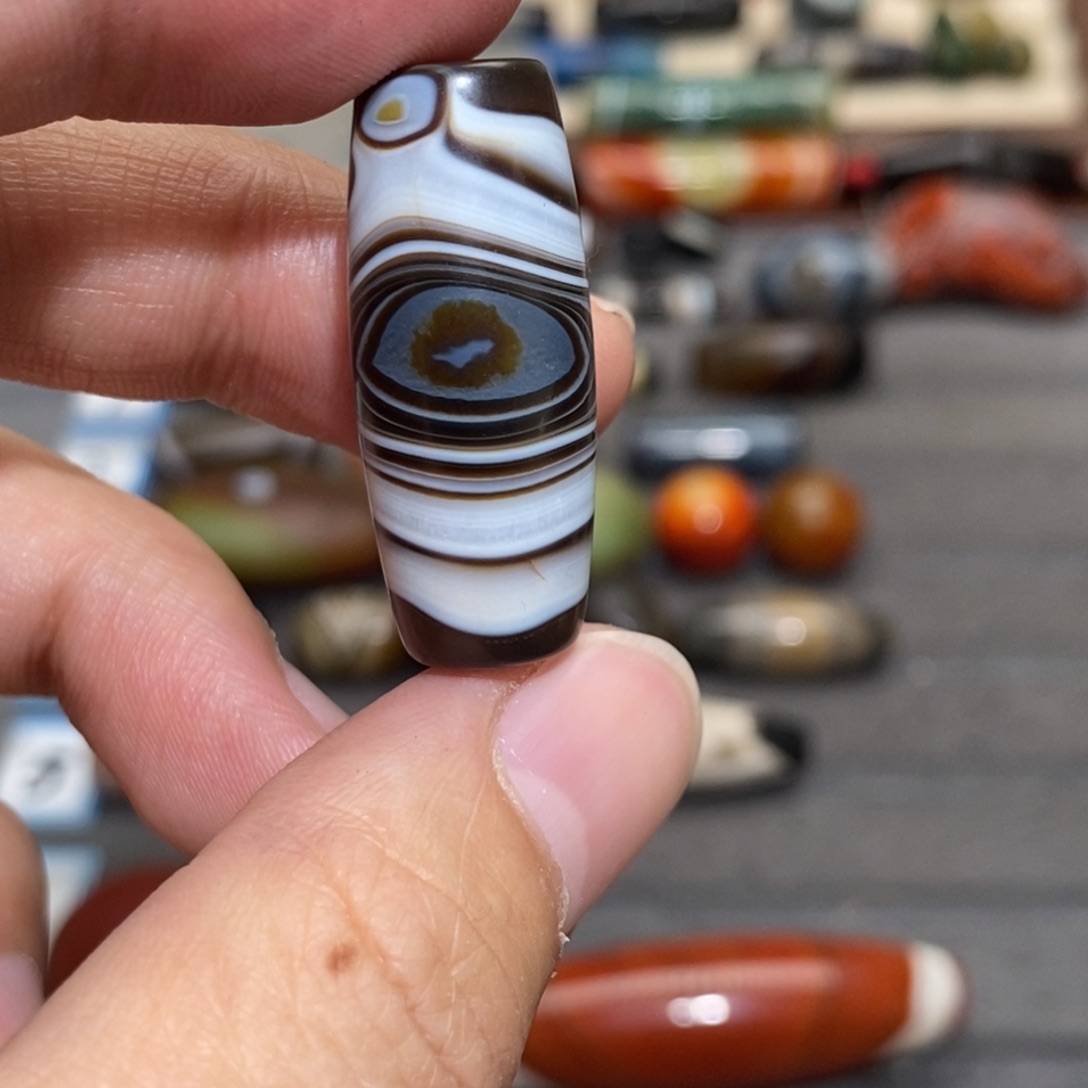 幸***发玛瑙/玉髓合金手链