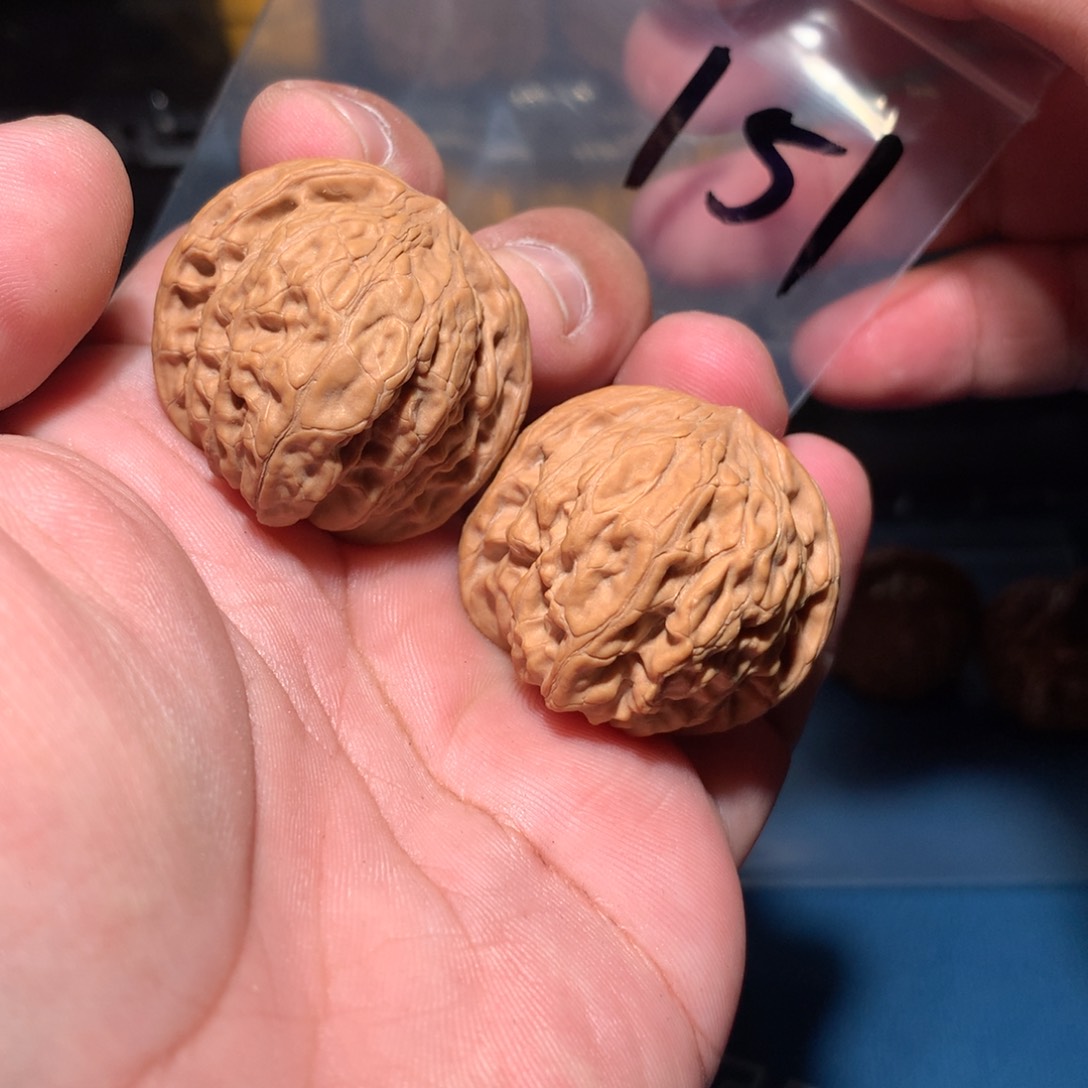 文玩核桃吊坠磨盘 151 