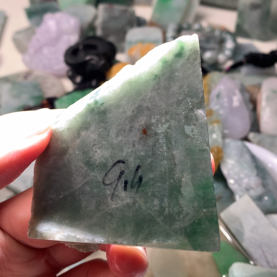 翡翠裸石翡翠原石片料