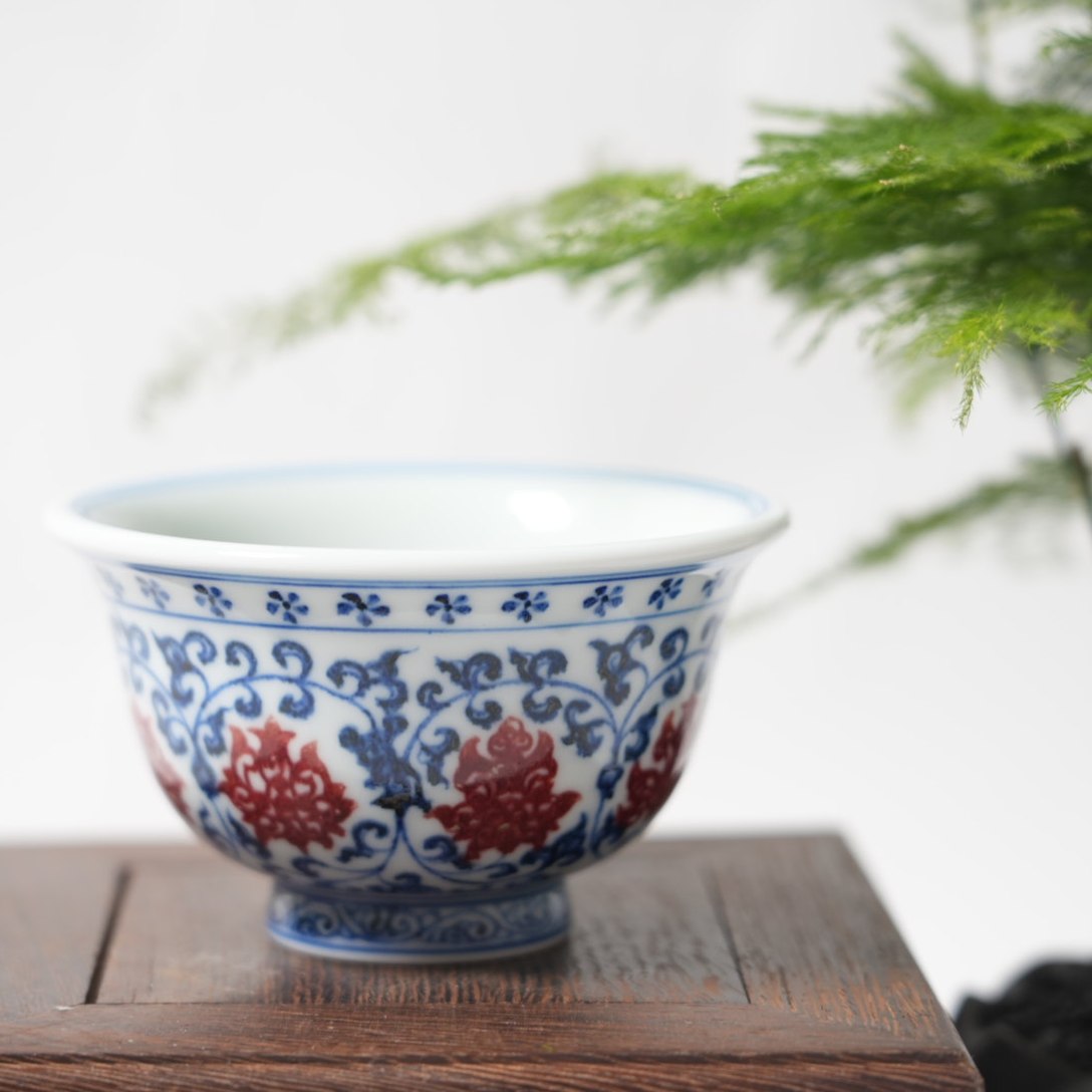 景德镇陶瓷-古县衙釉里红缠枝莲压手杯（花）