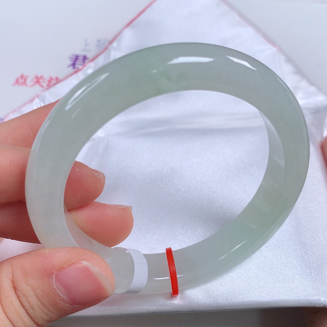 翡翠手镯未镶嵌 正圈①③⑦