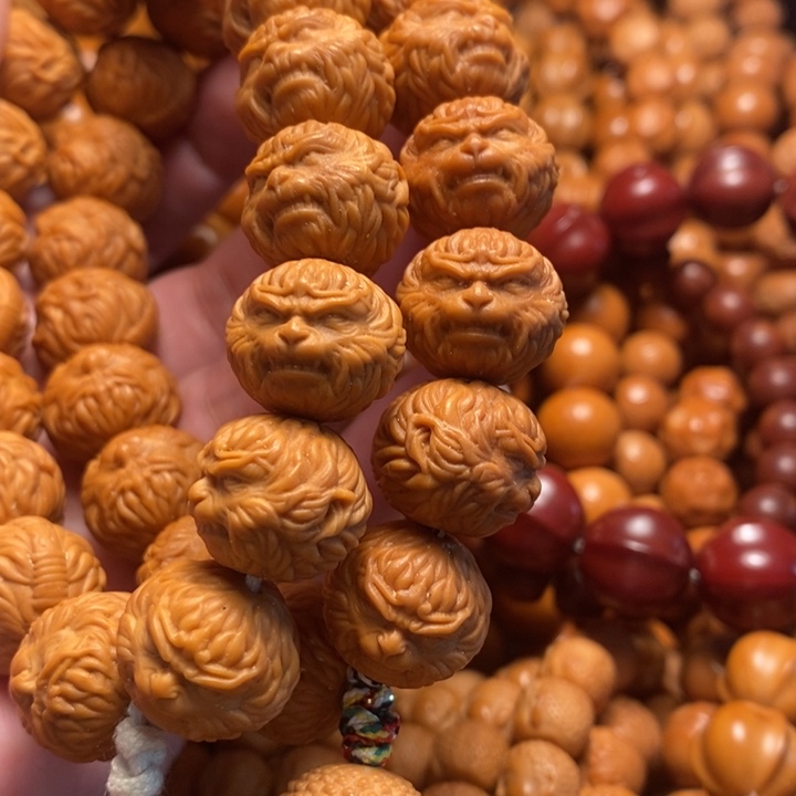 【闪购商品】猴头核桃手串时**巷悟空