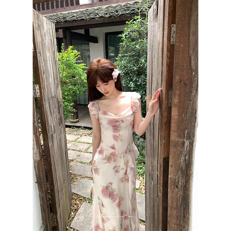 【玫瑰手书】2025纯欲风碎花吊带裙套装女春季薄款气质DRC038