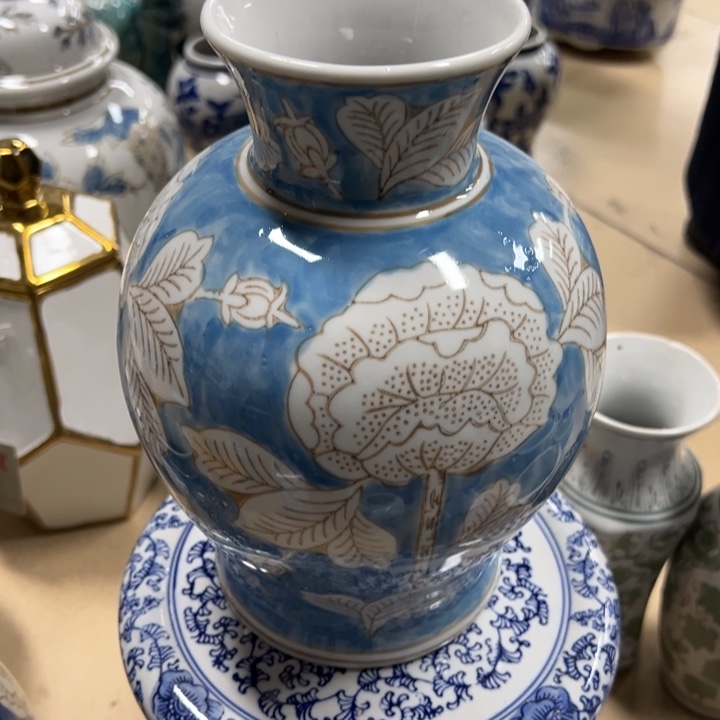 微瑕陶罐。。。。。。。。。。。。。一