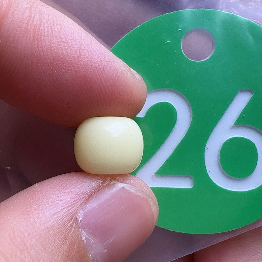 蜜蜡未镶嵌珠宝奇石9.5m m