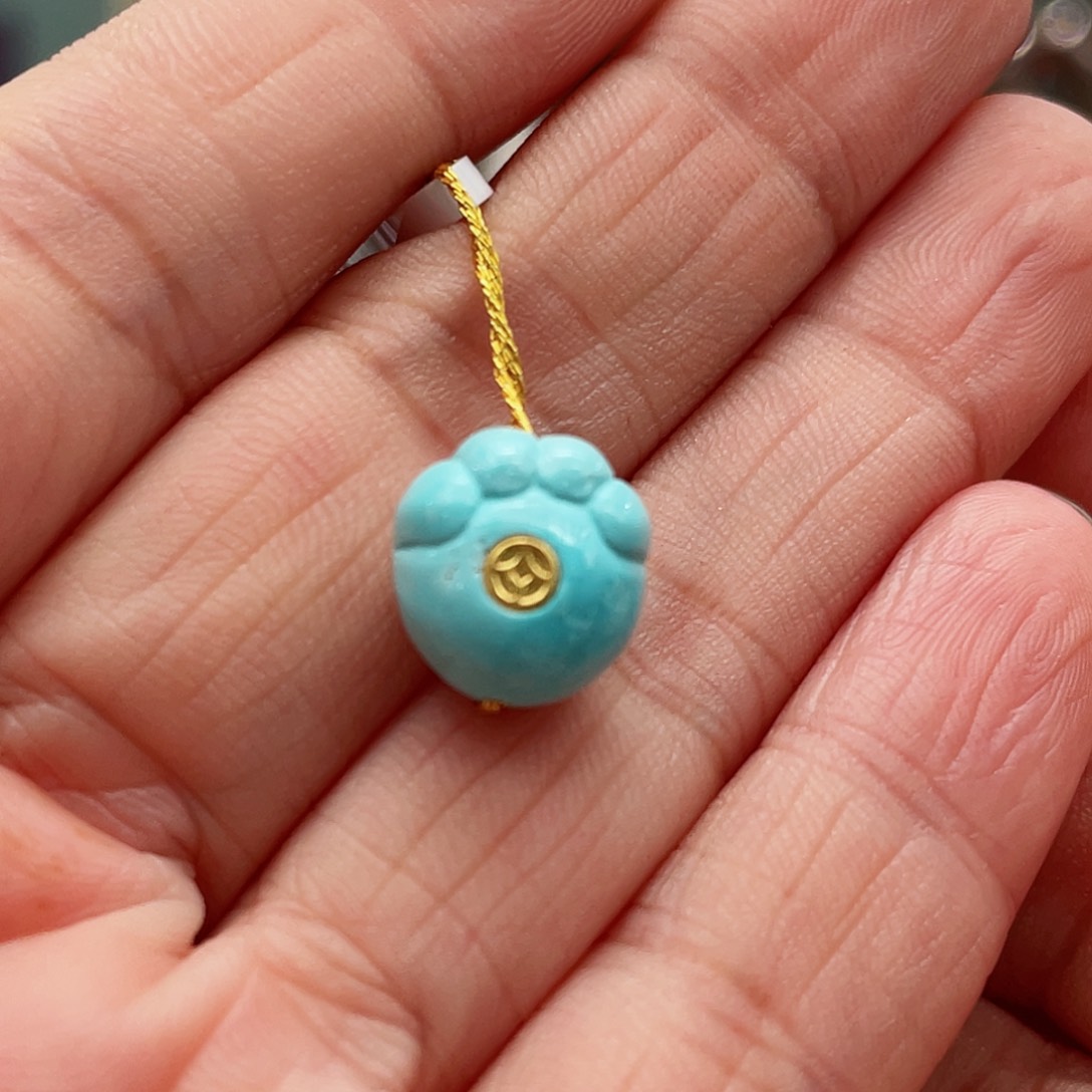 绿松石颈饰未镶嵌