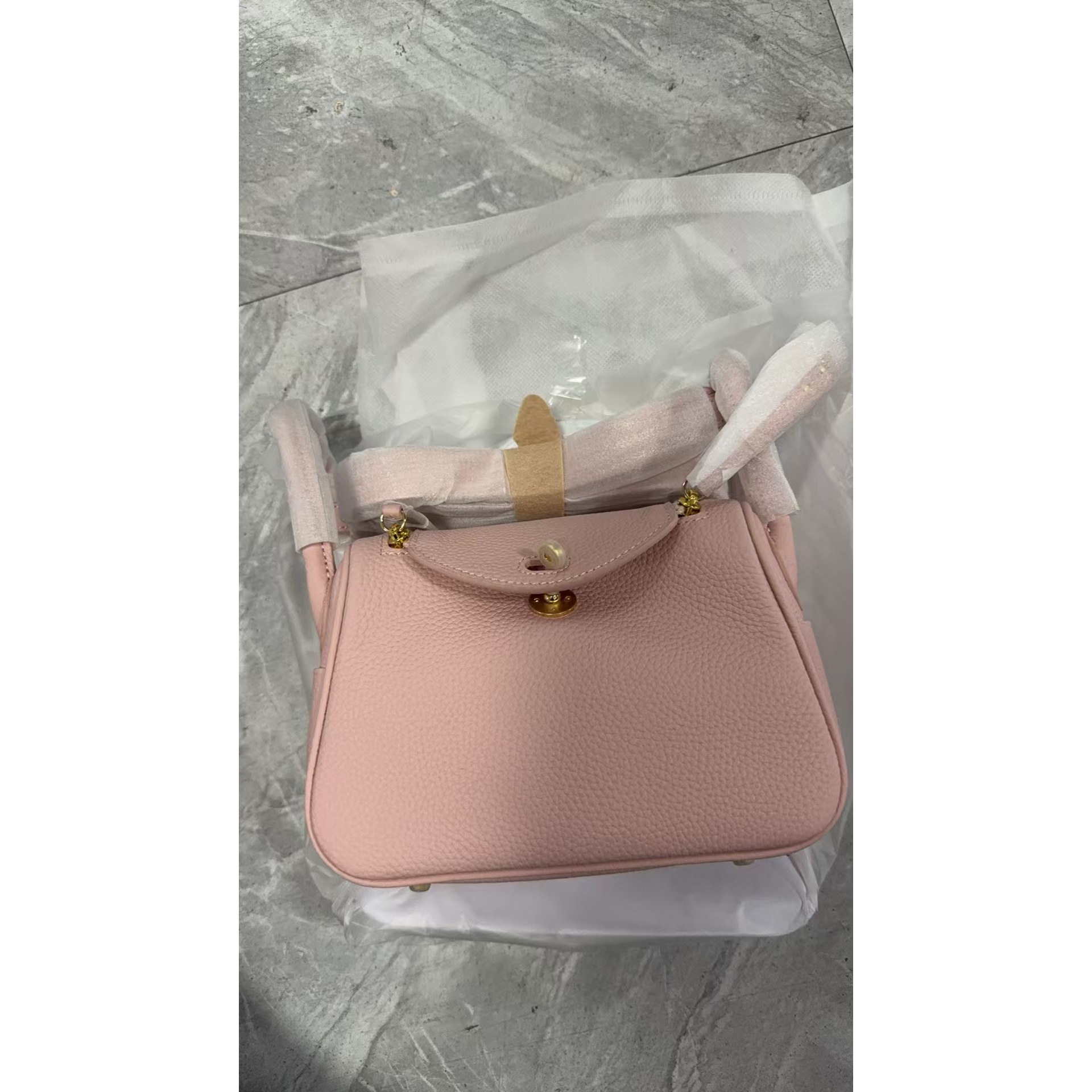 828樱花粉【孤品微瑕】新款时尚轻奢百搭气质女包