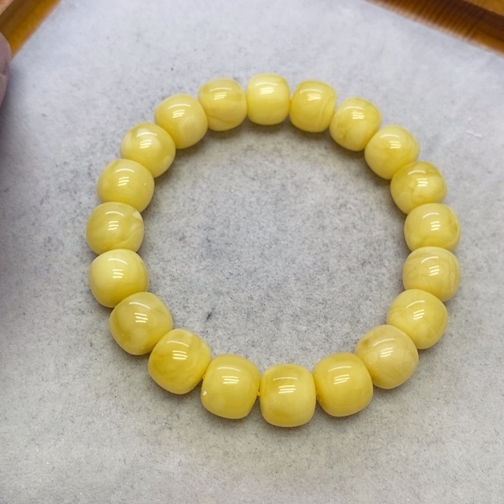 蜜蜡裸石未镶嵌手串