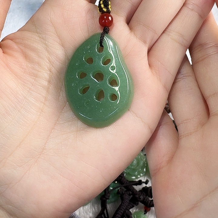 密玉（石英质玉）未镶嵌吊坠