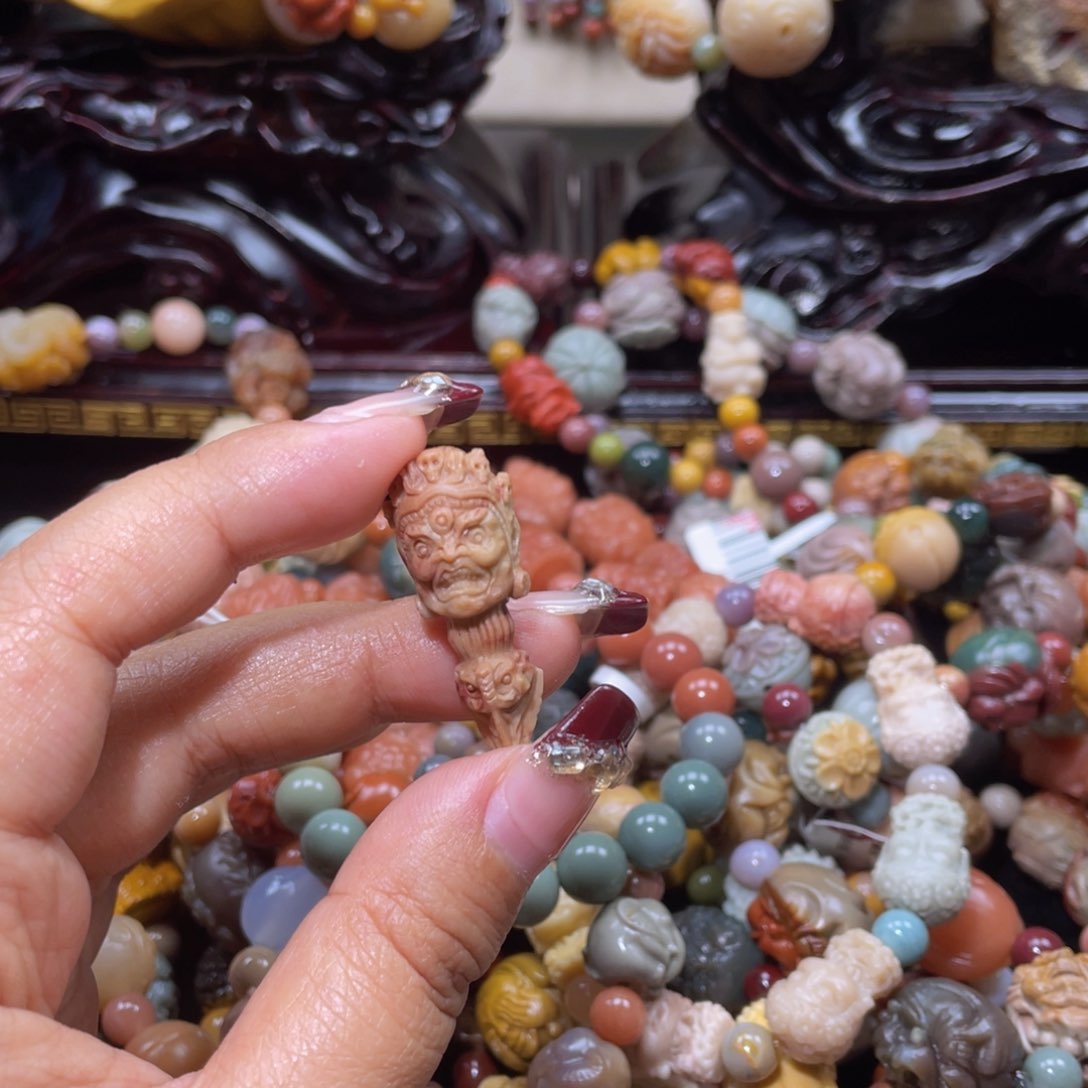 石英质玉手链未镶嵌