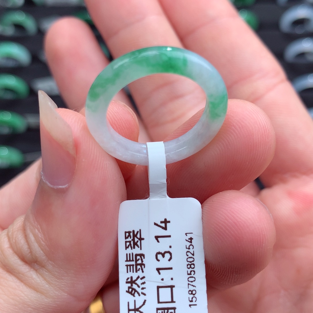 翡翠未镶嵌戒指天然
