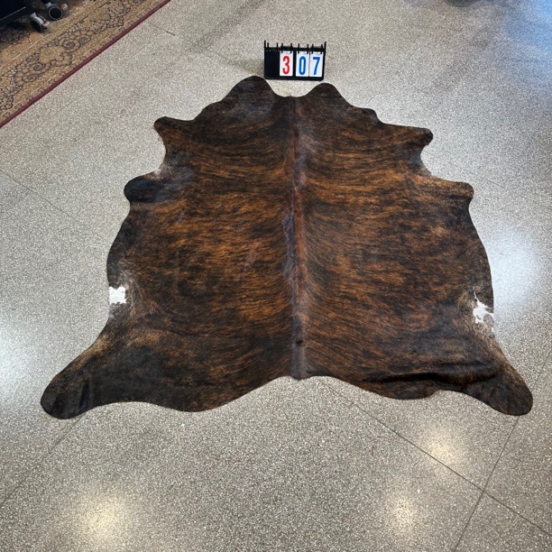 【本尼家】Q307 230*210巴西进口整张牛皮地毯轻奢