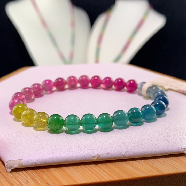 双色碧玺手链未镶嵌