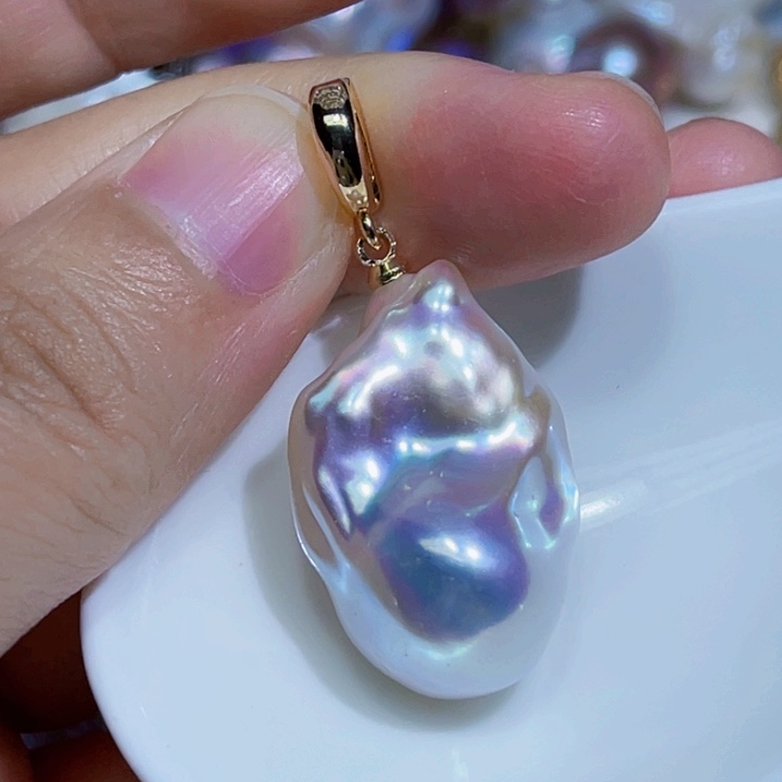 颈饰未镶嵌淡水珍珠